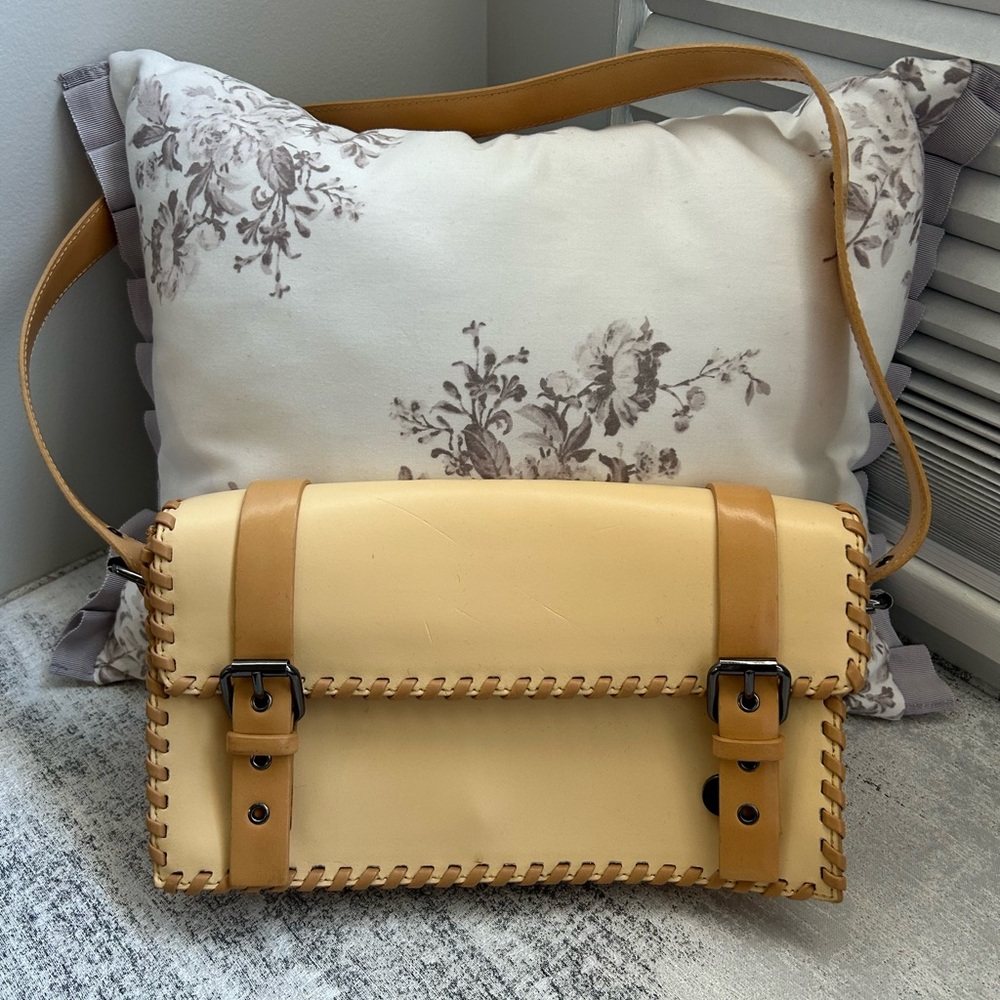 Francesco Biasia Handbag